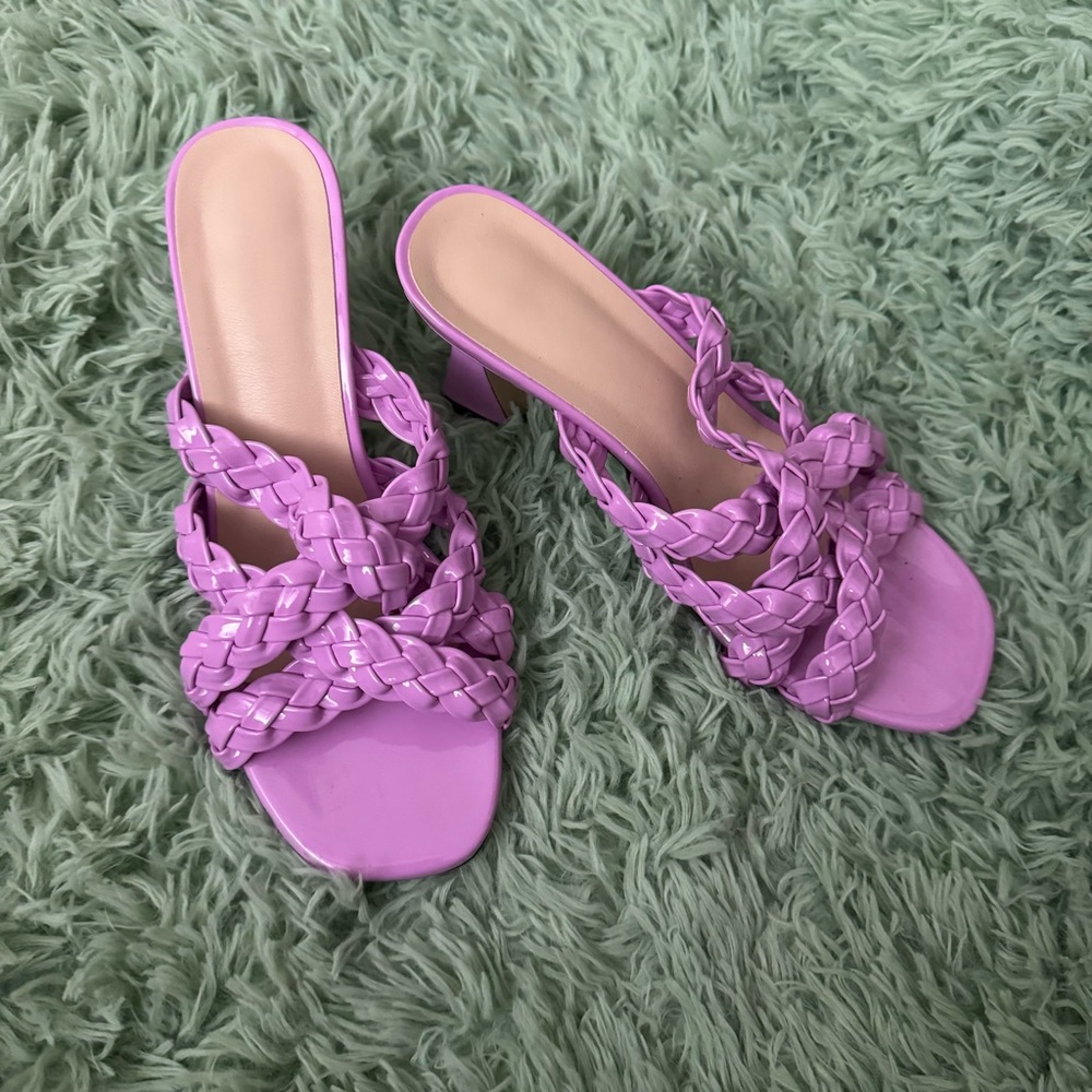 criss cross braided strap heeled mules